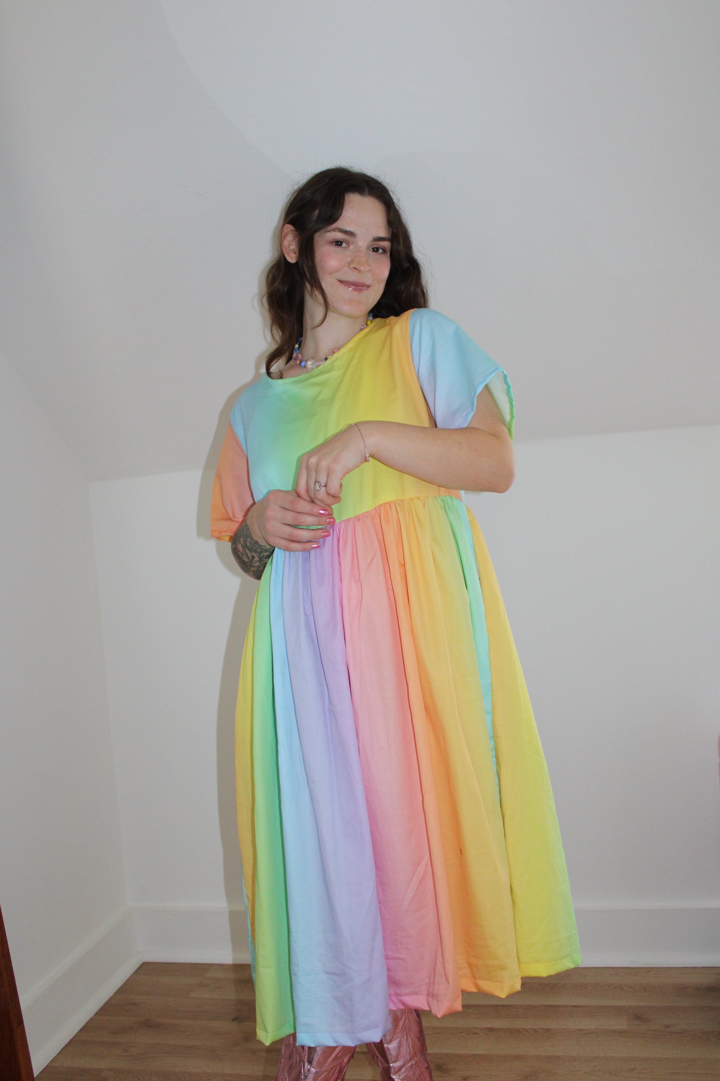 Junie Dress Midi - Bright Rainbow